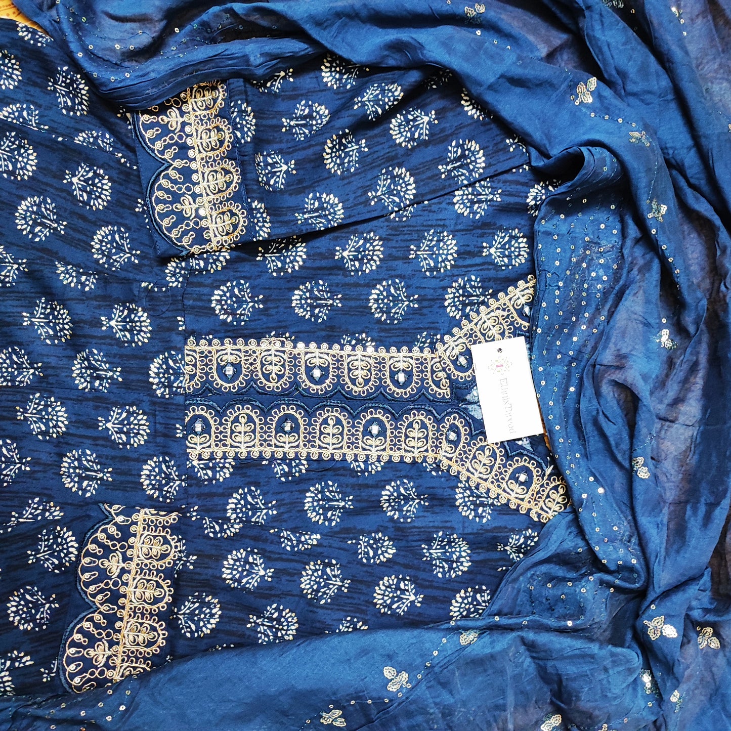 Anarkali suit set