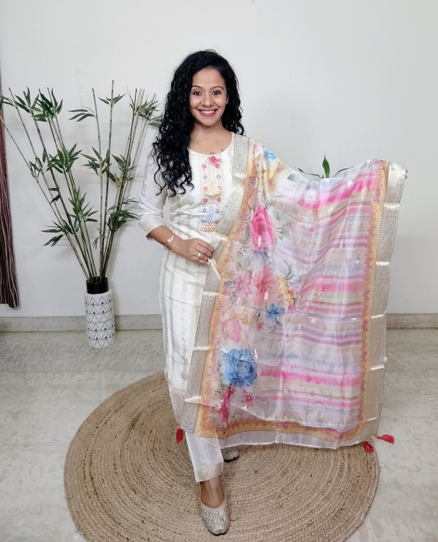 suits paired with white silk dupatta