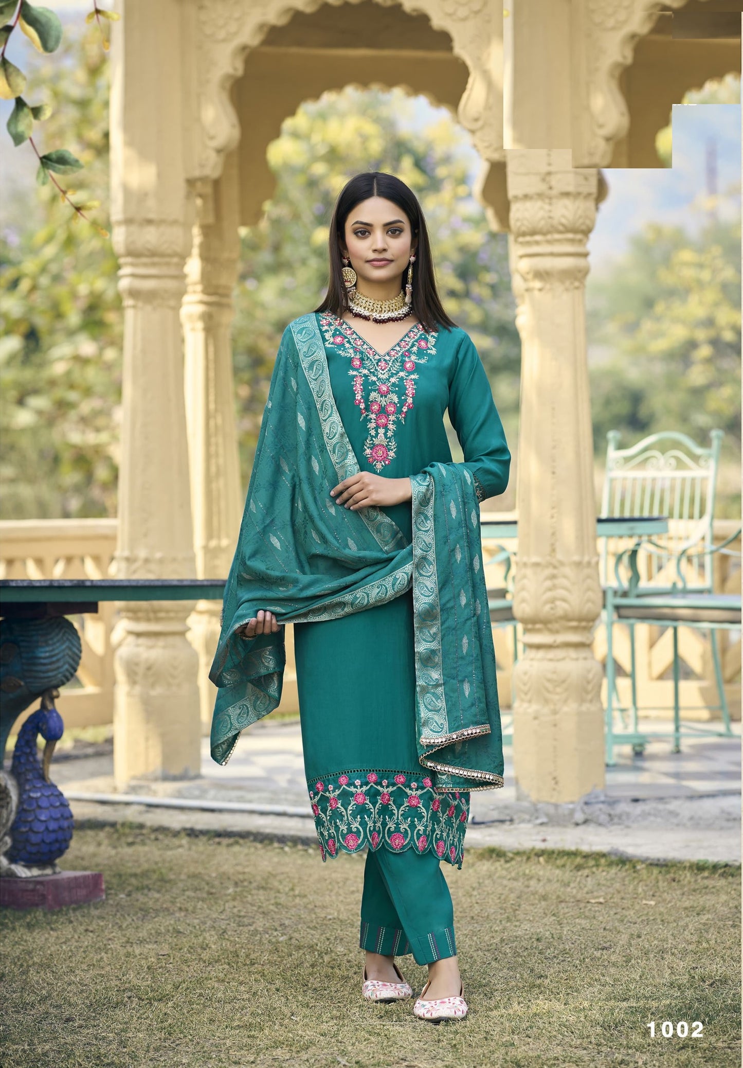 Exquisite Embroidered Party Wear Suit Sets – Timeless Elegance for Every Occasion