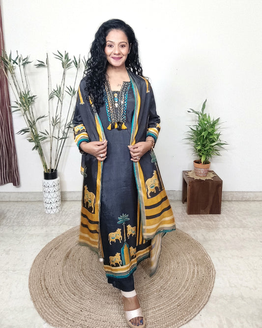 Printed silk readymade suit sets
