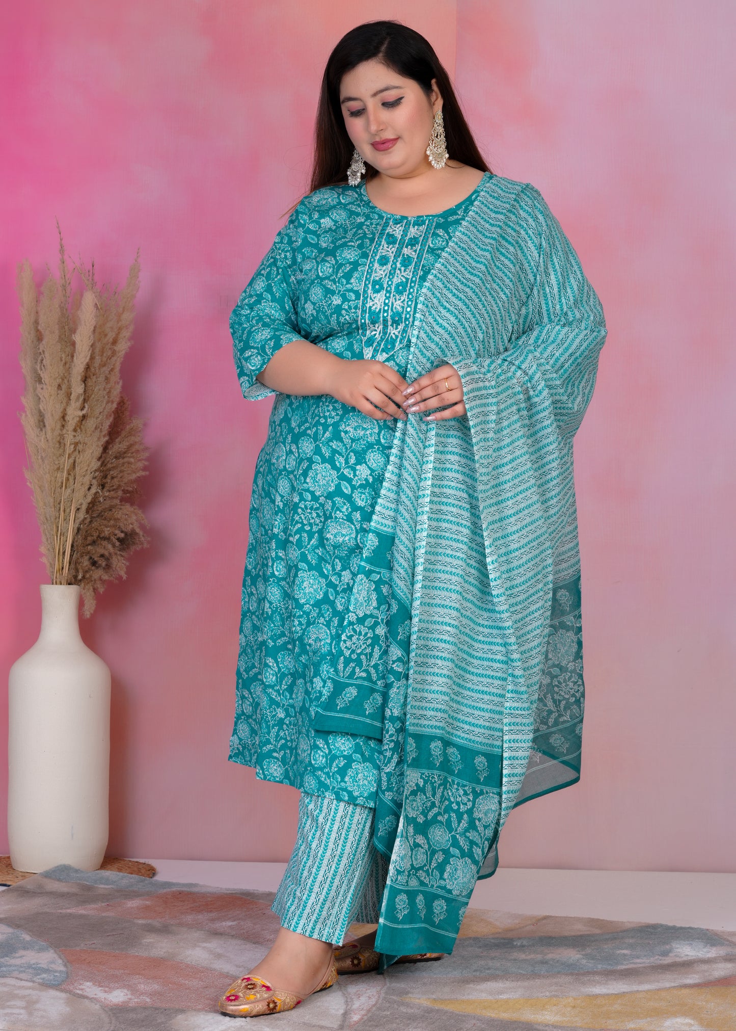 EthnixThread elegant Straight-Fit Cotton Kurta Set in Plus Size