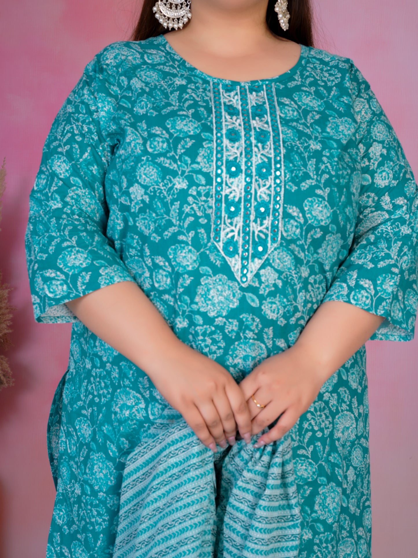 EthnixThread elegant Straight-Fit Cotton Kurta Set in Plus Size