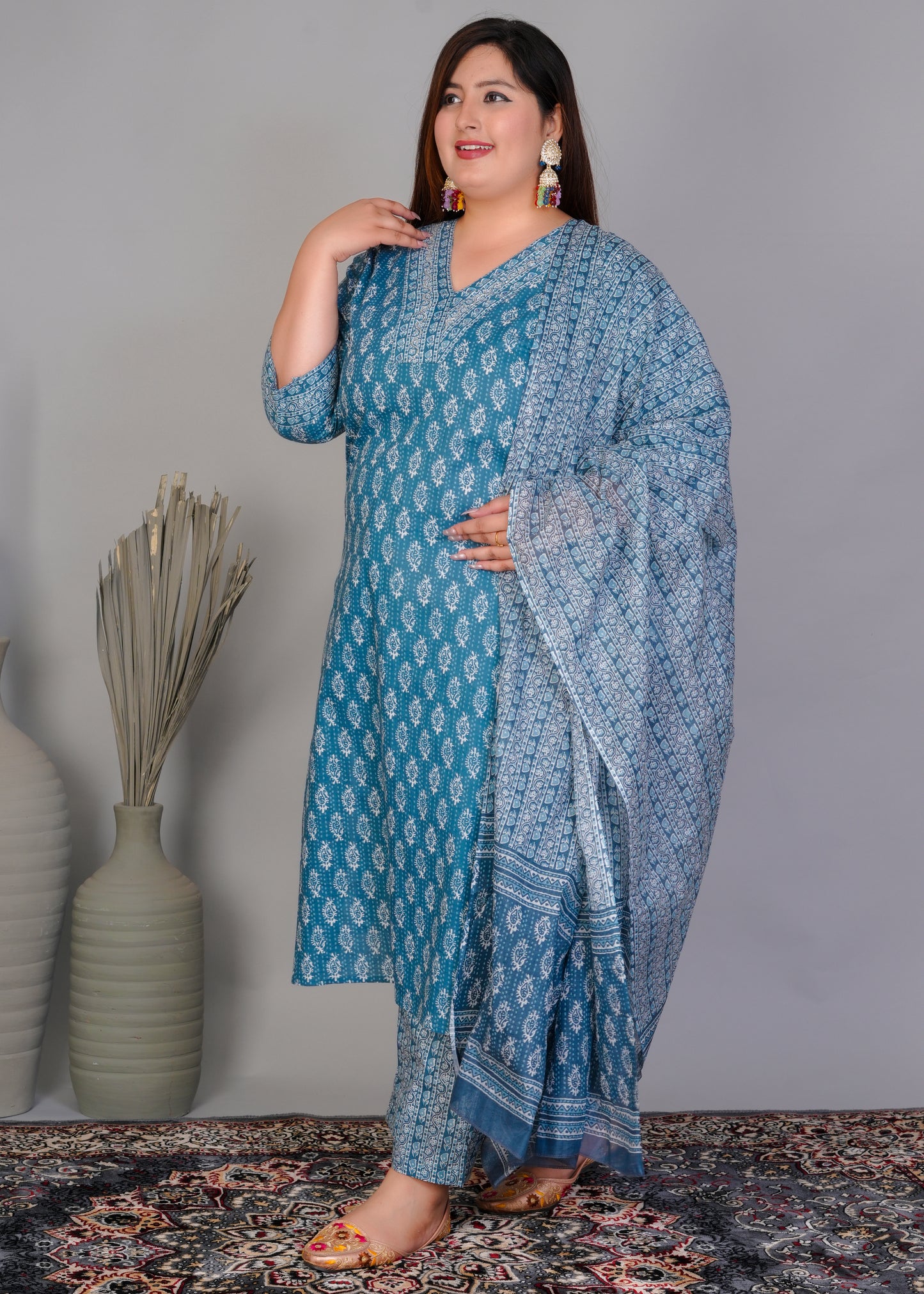 EthnixThread elegant Straight-Fit Cotton Kurta Set in Plus Size